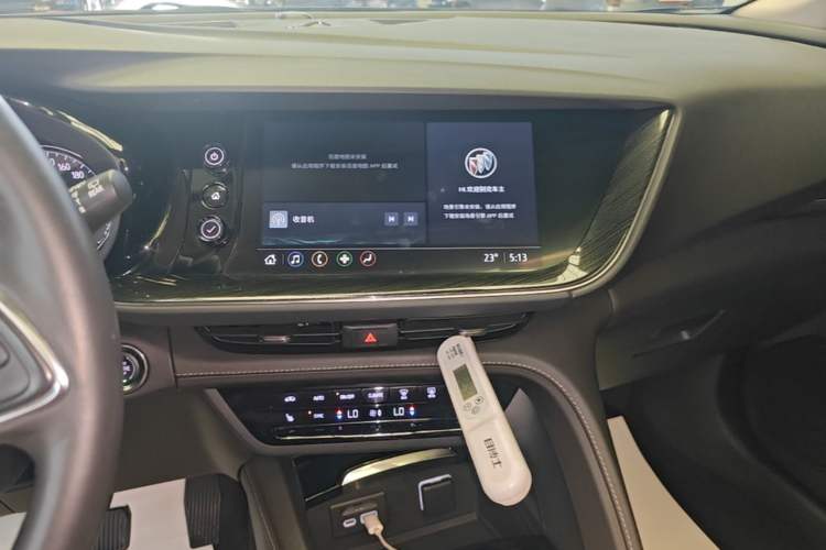 Used Buick Envision 2021 Encore Plus 652T Five-Seat Luxury Model Audio And AC Panel