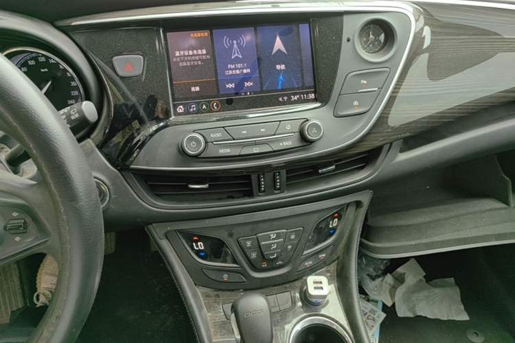 Used Buick Envision 2021 532T Two-Wheel-Drive Leading Version Audio And AC Panel