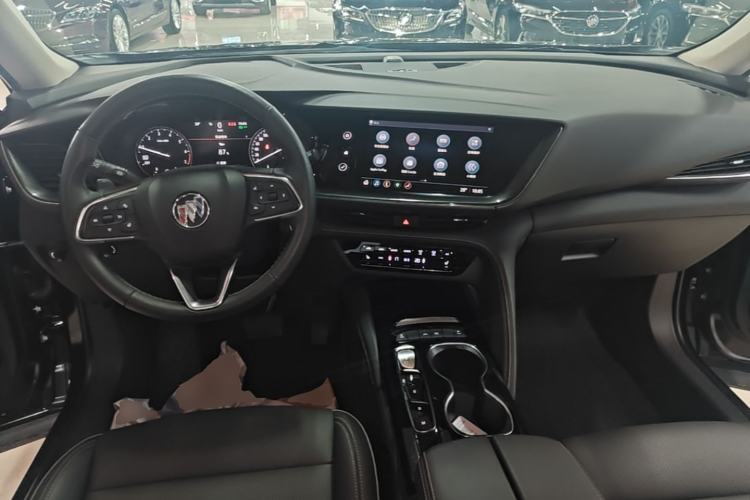 Used Buick Envision 2021 Encore Plus 652T Five-Seat Luxury Model Center Console