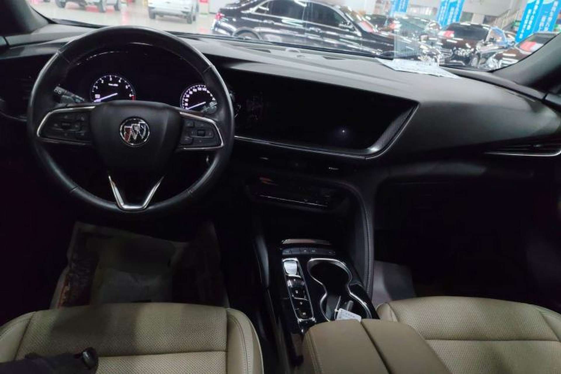 Used Buick Envision 2021 Encore Plus 652T Five-Seat Luxury Model Center Console
