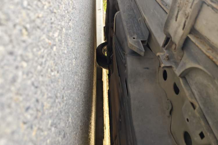 Used Buick Envision 2021 532T Two-Wheel-Drive Luxury Version Chassis Rear Left
