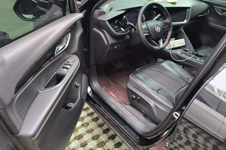 Used Buick Envision 2021 Encore Plus 652T Five-Seat Luxury Model Driver Seat