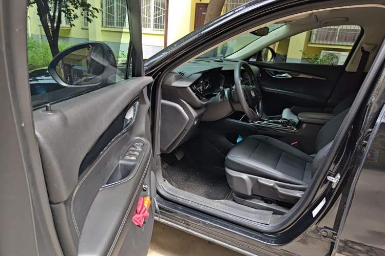 Used Buick Envision 2021 Encore Plus 652T Five-Seat Elite Model Driver Seat