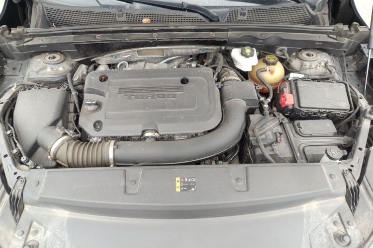 Used Buick Envision 2021 Encore Plus 652T Five-Seat Luxury Model Engine Bay