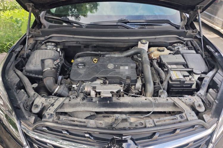 Used Buick Envision 2021 532T Two-Wheel-Drive Elite Version Engine Bay