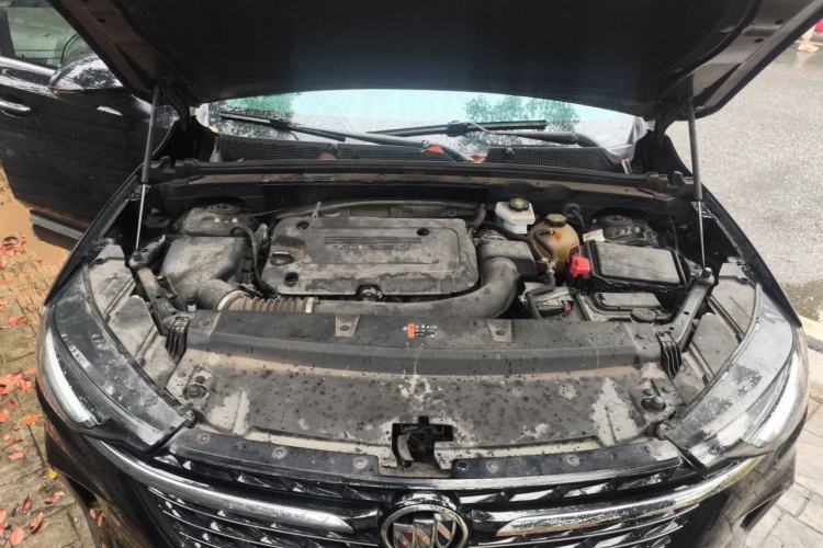 Used Buick Envision 2021 Encore Plus 652T Five-Seat All-Wheel-Drive Luxury Model Engine Bay