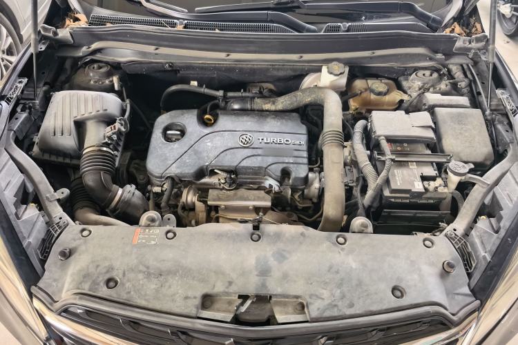 Used Buick Envision 2021 532T Two-Wheel-Drive Elite Version Engine Bay