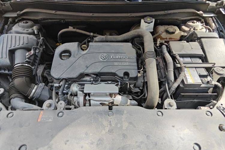 Used Buick Envision 2021 532T Two-Wheel-Drive Elite Version Engine Bay