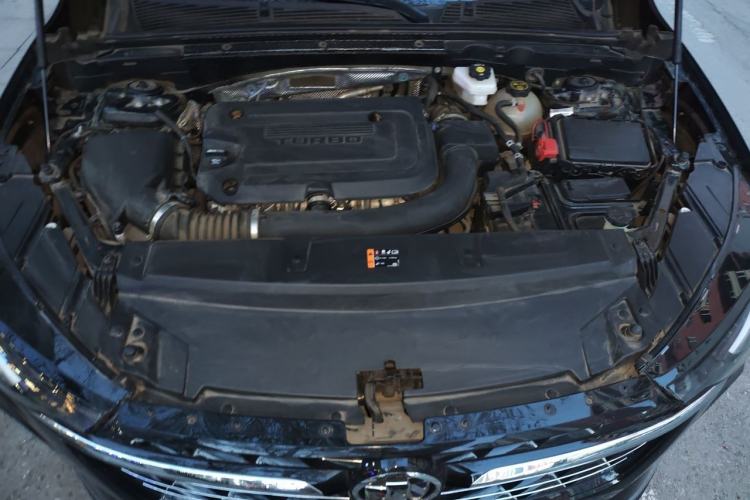 Used Buick Envision 2021 Encore Plus 652T Five-Seat Luxury Model Engine Bay