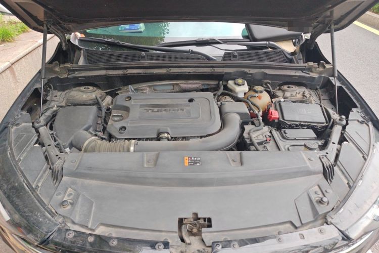 Used Buick Envision 2021 Encore Plus 652T Five-Seat Elite Model Engine Bay