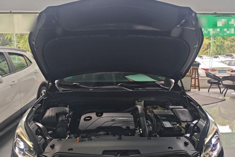 Used Buick Envision 2021 532T Two-Wheel-Drive Luxury Version Engine Bay