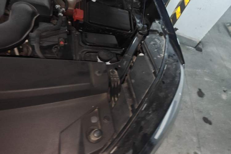Used Buick Envision 2021 Encore Plus 652T Five-Seat Elite Model Engine Bay Left