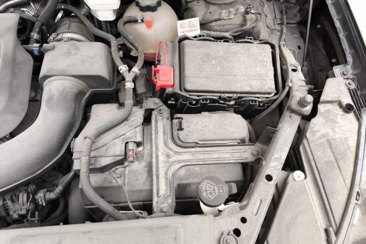 Used Buick Envision 2021 Encore Plus 652T Five-Seat Elite Model Engine Bay Left