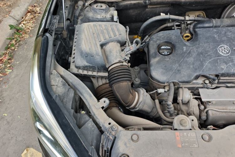 Used Buick Envision 2021 532T Two-Wheel-Drive Leading Version Engine Bay Right