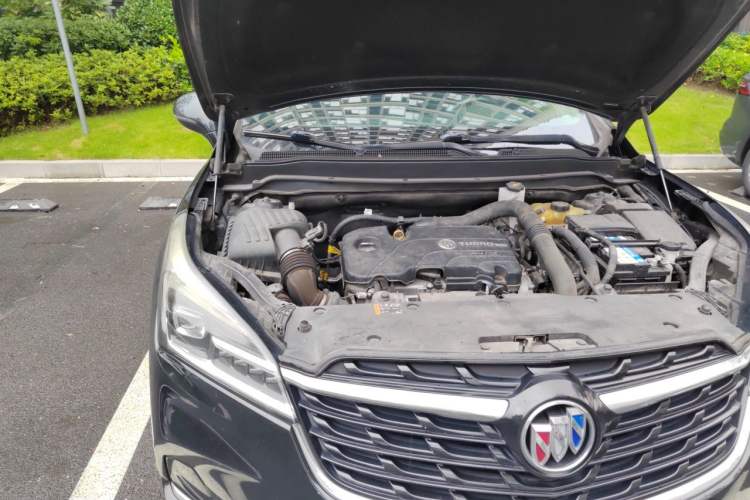 Used Buick Envision 2021 532T Two-Wheel-Drive Elite Version Engine Bay Right