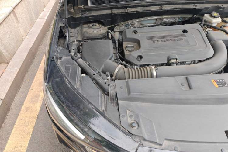 Used Buick Envision 2021 Encore Plus 652T Five-Seat Elite Model Engine Bay Right