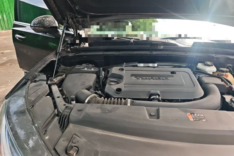 Used Buick Envision 2021 Encore Plus 652T Five-Seat Luxury Model Engine Bay Right