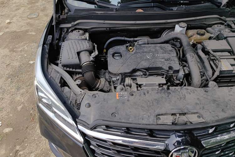 Used Buick Envision 2021 532T Two-Wheel-Drive Leading Version Engine Bay Right