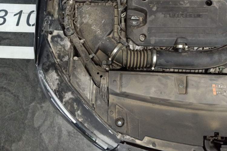 Used Buick Envision 2021 Encore Plus 652T Five-Seat Luxury Model Engine Bay Right