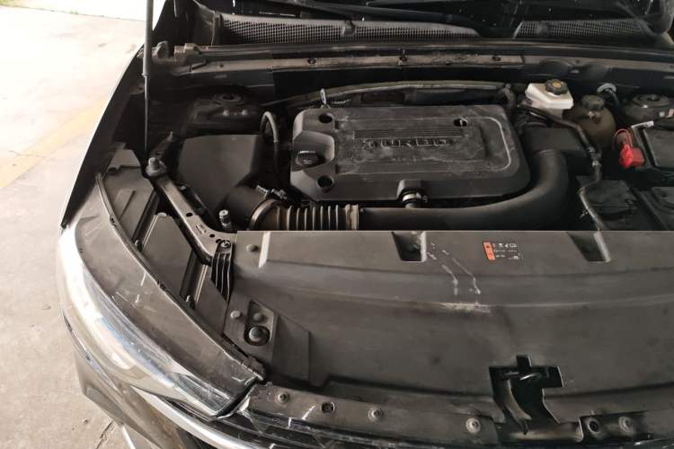 Used Buick Envision 2021 Encore Plus 652T Five-Seat Luxury Model Engine Bay Right