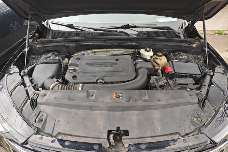 Used Buick Envision 2021 Encore Plus 652T Five-Seat Luxury Model Engine Bay