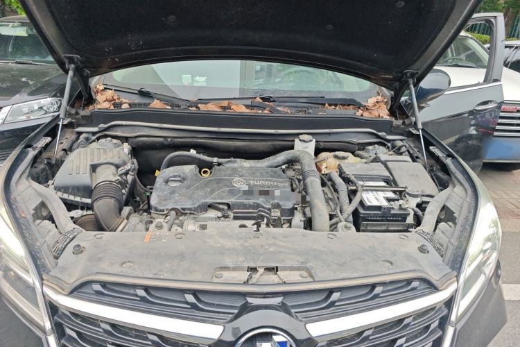 Used Buick Envision 2021 532T Two-Wheel-Drive Elite Version Engine Bay