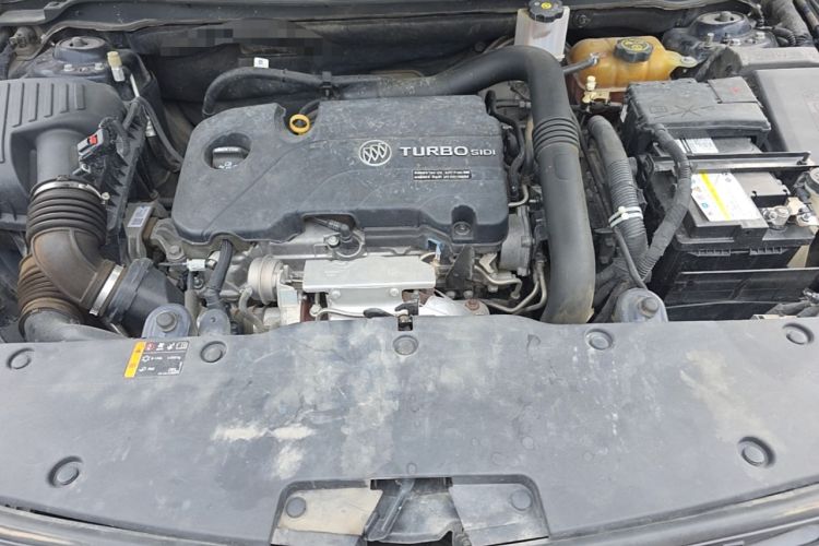Used Buick Envision 2021 532T Two-Wheel-Drive Elite Version Engine Bay