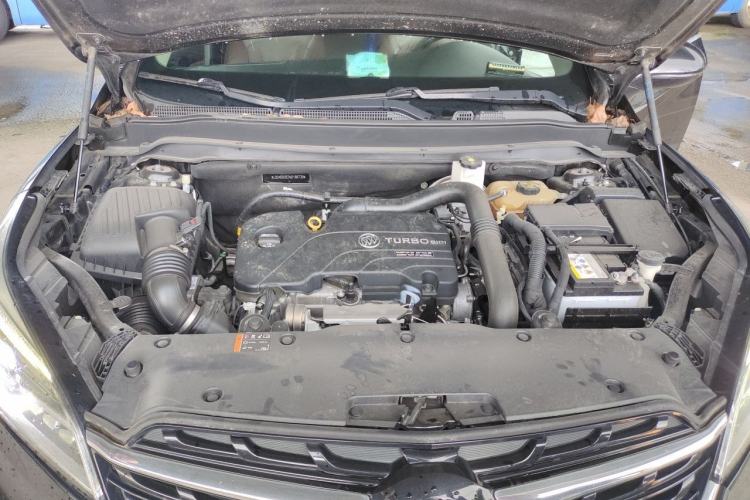 Used Buick Envision 2021 532T Two-Wheel-Drive Elite Version Engine Bay