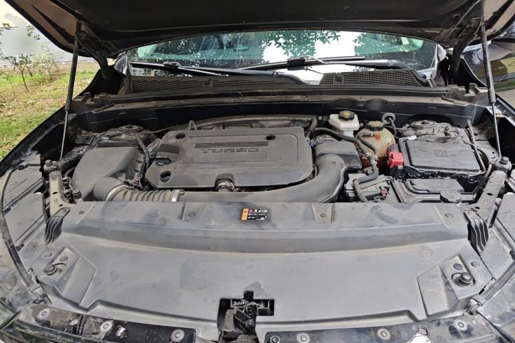 Used Buick Envision 2021 Encore Plus 652T Five-Seat Elite Model Engine Bay