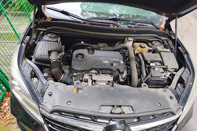 Used Buick Envision 2021 532T Two-Wheel-Drive Elite Version Engine Bay