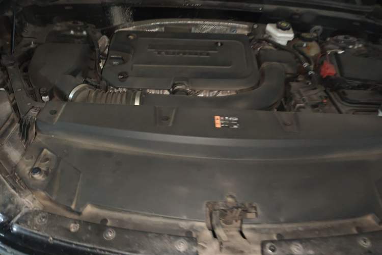 Used Buick Envision 2021 Encore Plus 652T 7-Seat Luxury Model Engine Bay