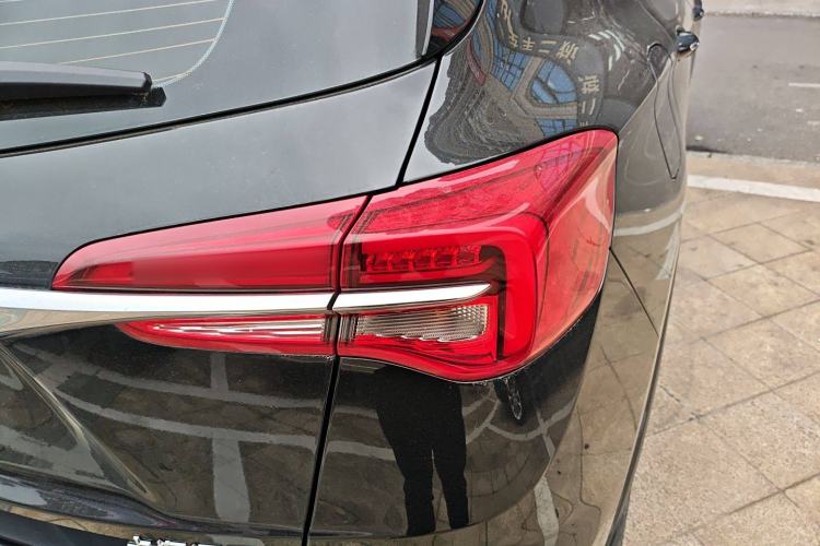 Used Buick Envision 2021 532T Two-Wheel-Drive Elite Version Exterior 6