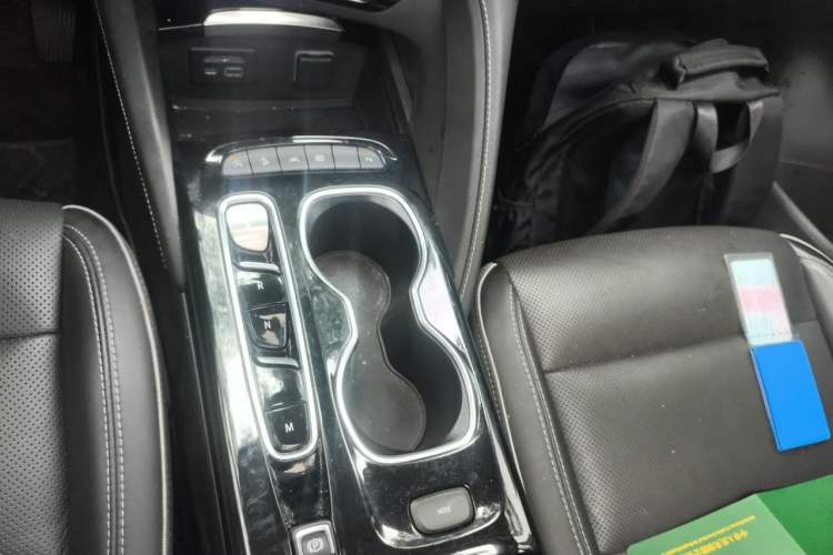 Used Buick Envision 2021 Encore Plus 652T Five-Seat All-Wheel-Drive Luxury Model Gear Lever