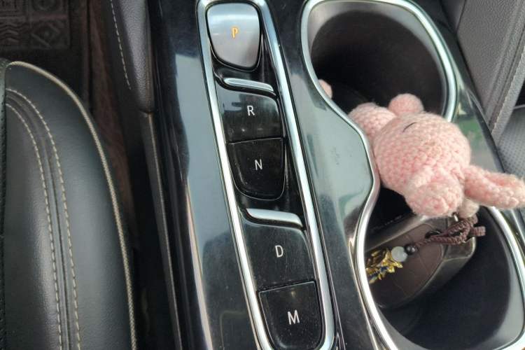 Used Buick Envision 2021 Encore Plus 652T Five-Seat Luxury Model Gear Lever