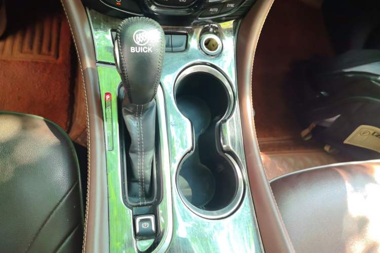 Used Buick Envision 2021 532T Two-Wheel-Drive Elite Version Gear Lever