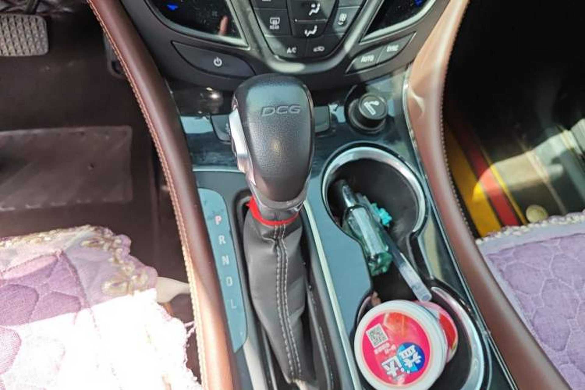 Used Buick Envision 2021 532T Two-Wheel-Drive Elite Version Gear Lever
