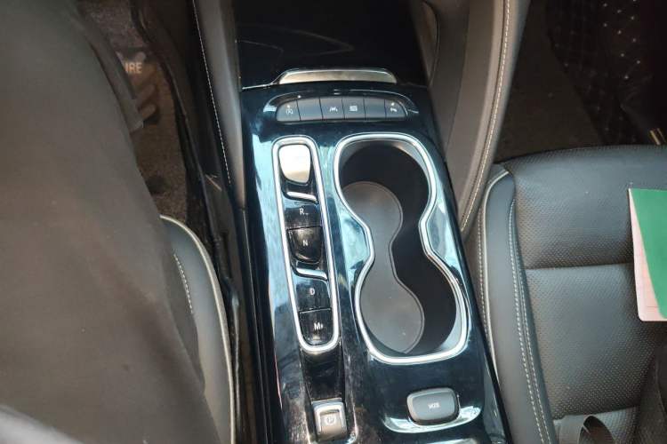 Used Buick Envision 2021 Encore Plus 652T Five-Seat Luxury Model Gear Lever
