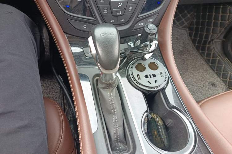 Used Buick Envision 2021 532T Two-Wheel-Drive Elite Version Gear Lever