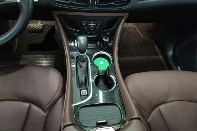Used Buick Envision 2021 532T Two-Wheel-Drive Luxury Version Gear Lever