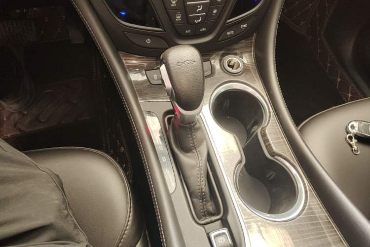 Used Buick Envision 2021 532T Two-Wheel-Drive Leading Version Gear Lever