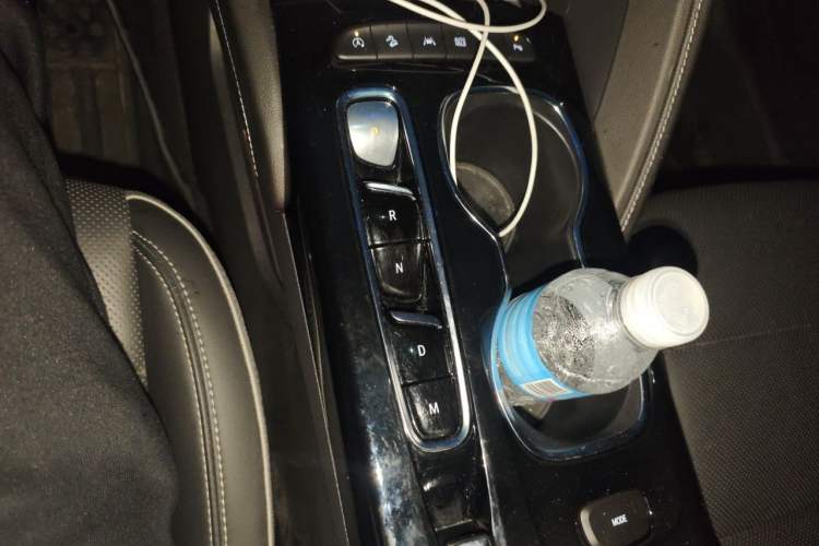 Used Buick Envision 2021 Encore Plus 652T Five-Seat All-Wheel-Drive Luxury Model Gear Lever