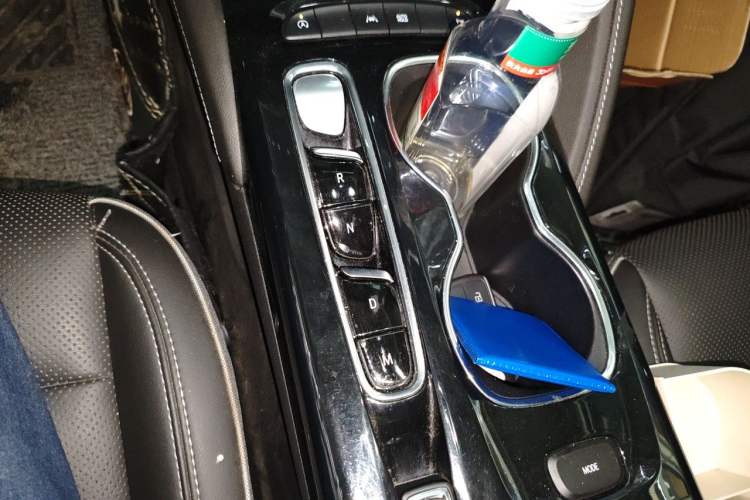 Used Buick Envision 2021 Encore Plus 652T Five-Seat Luxury Model Gear Lever