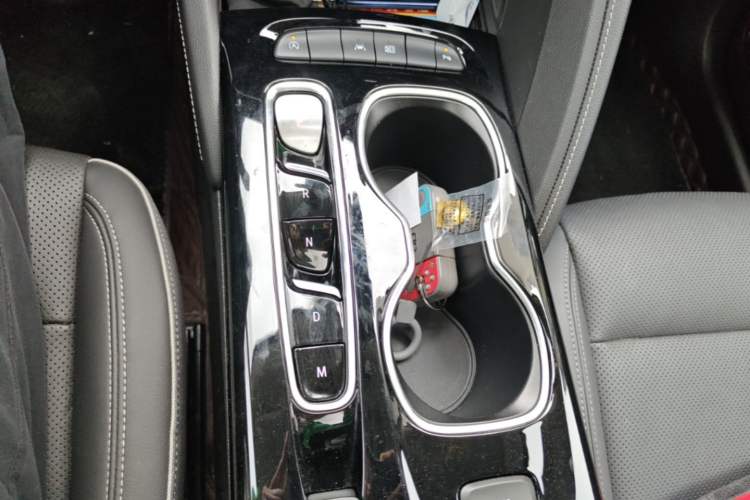 Used Buick Envision 2021 Encore Plus 652T Five-Seat Luxury Model Gear Lever