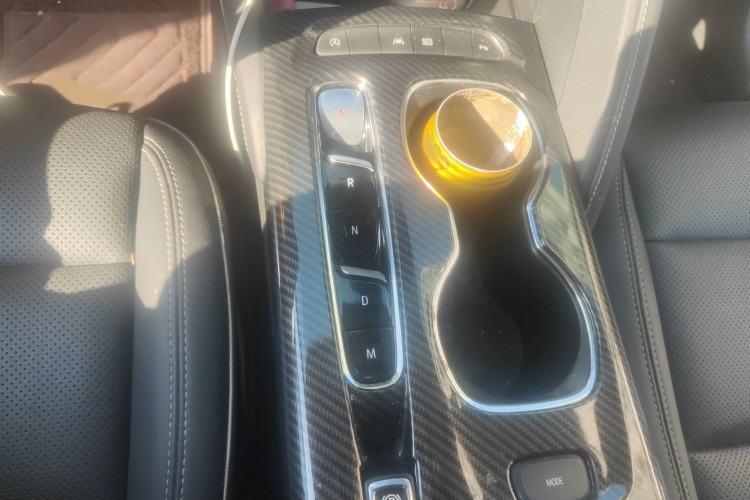 Used Buick Envision 2021 Encore Plus 652T 7-Seat Luxury Model Gear Lever