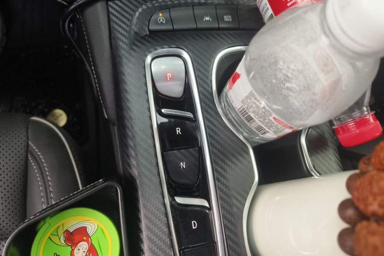 Used Buick Envision 2021 Encore Plus 652T Five-Seat Luxury Model Gear Lever