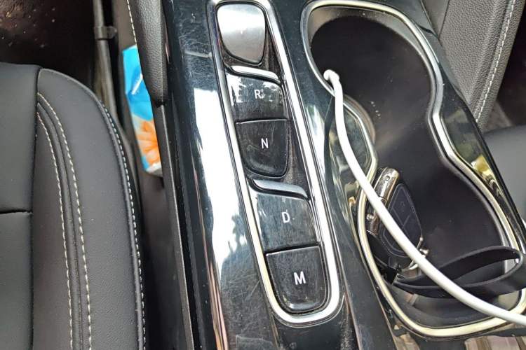 Used Buick Envision 2021 Encore Plus 652T Five-Seat Elite Model Gear Lever