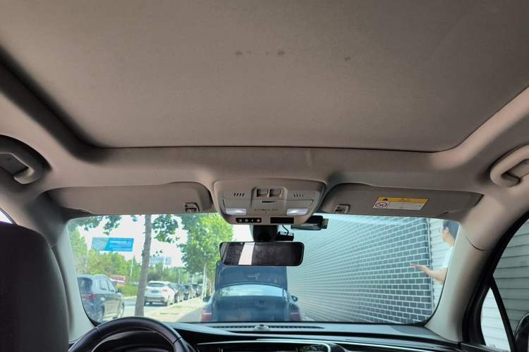 Used Buick Envision 2021 532T Two-Wheel-Drive Luxury Version Headliner