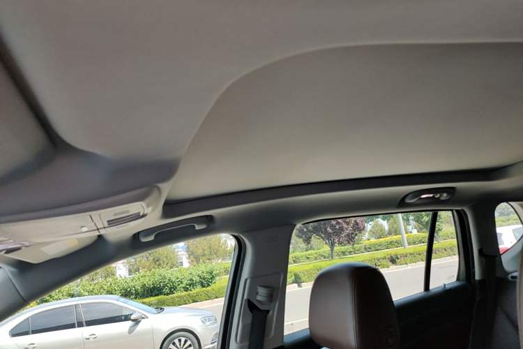 Used Buick Envision 2021 532T Two-Wheel-Drive Elite Version Headliner
