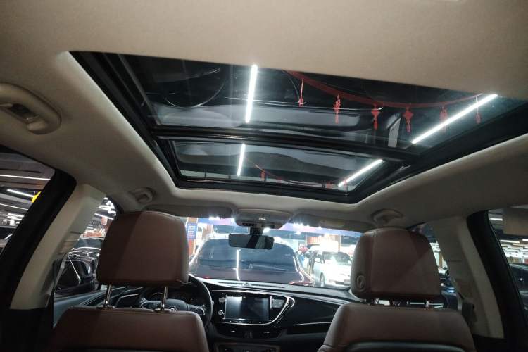 Used Buick Envision 2021 532T Two-Wheel-Drive Luxury Version Headliner