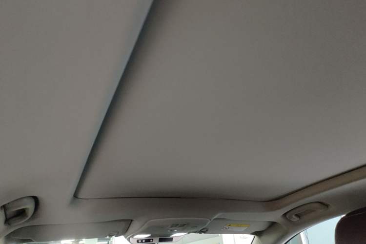 Used Buick Envision 2021 532T Two-Wheel-Drive Luxury Version Headliner